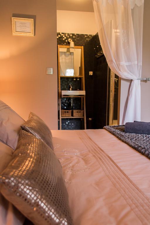 Le Brame - Chambres D'Hotes Avilly-Saint-Leonard Rom bilde